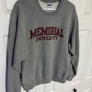 MEMORIAL UNIVERSITY Gray Sweatshirt